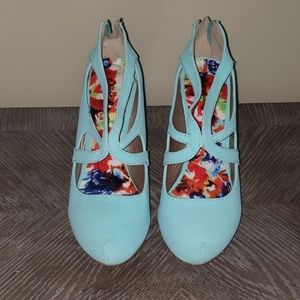 Teal Heels